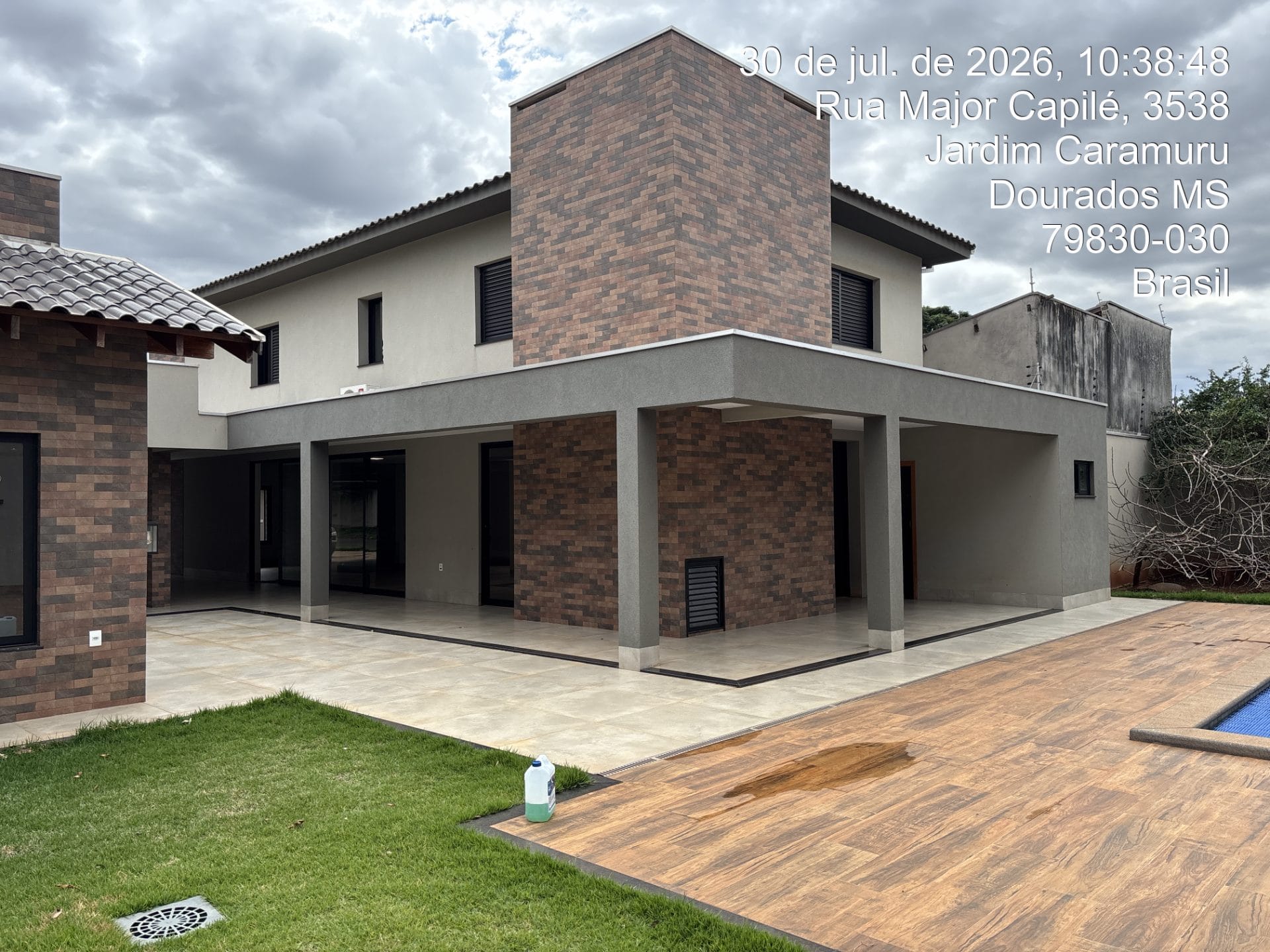 Sobrado Alto Padrão - Dourados (Próximo ao Shopping) — foto 2