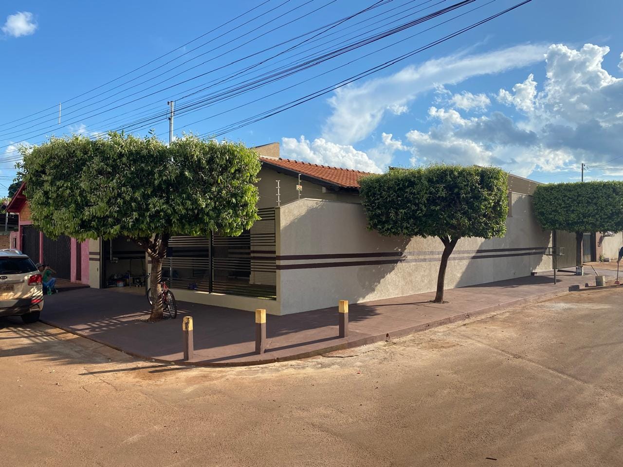 Excelente oportunidade! Casa de esquina localizada no Jardim Inacinha Rocha em Maracaju/MS.  — foto 1