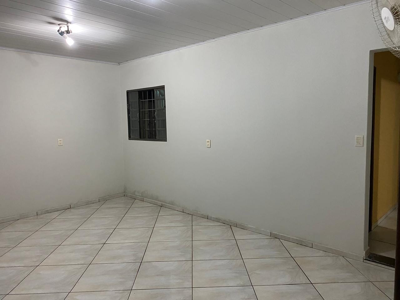 Excelente oportunidade! Casa de esquina localizada no Jardim Inacinha Rocha em Maracaju/MS.  — foto 4