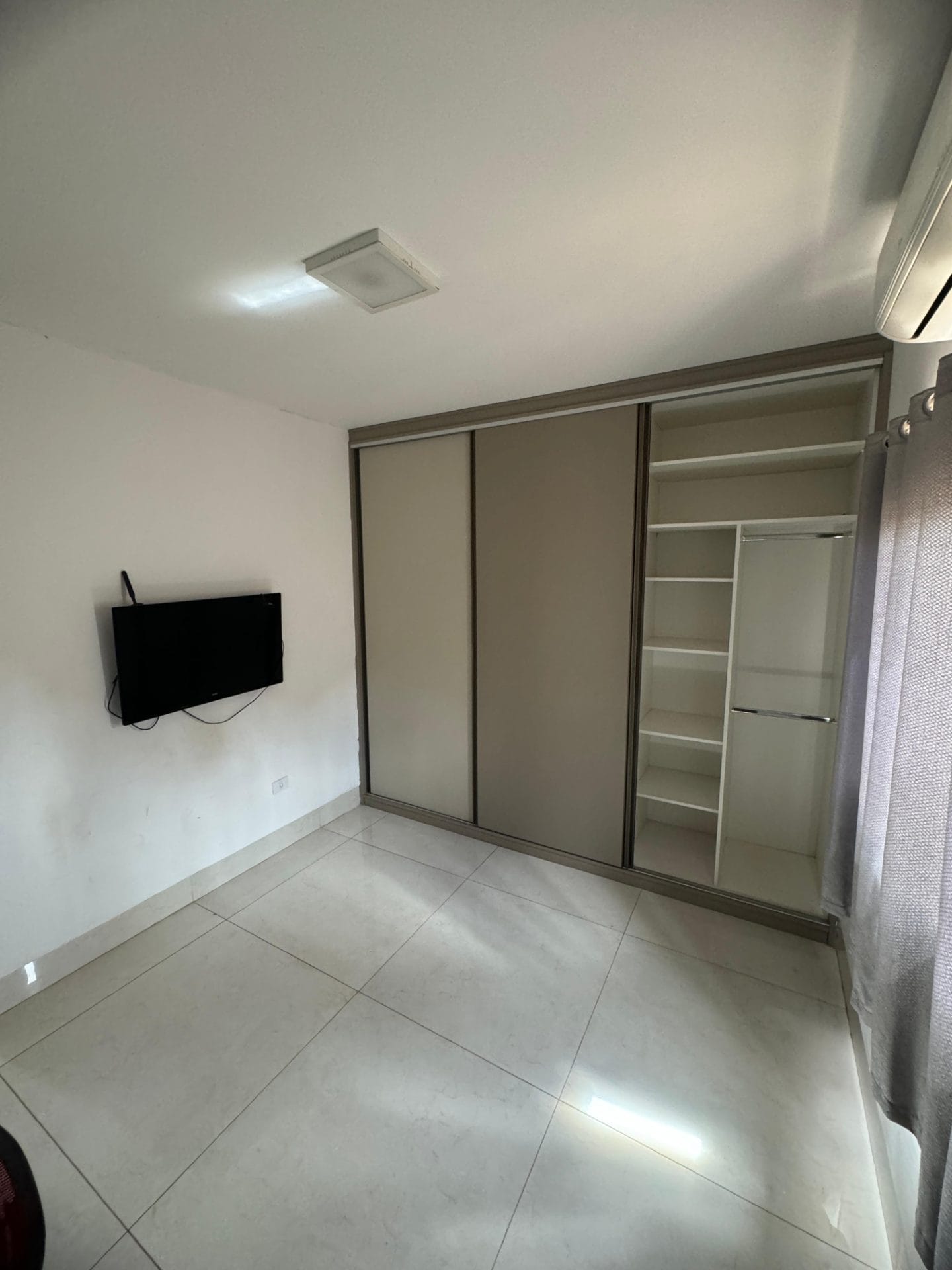 CASA TÉRREA - LOS ANGELES — foto 12